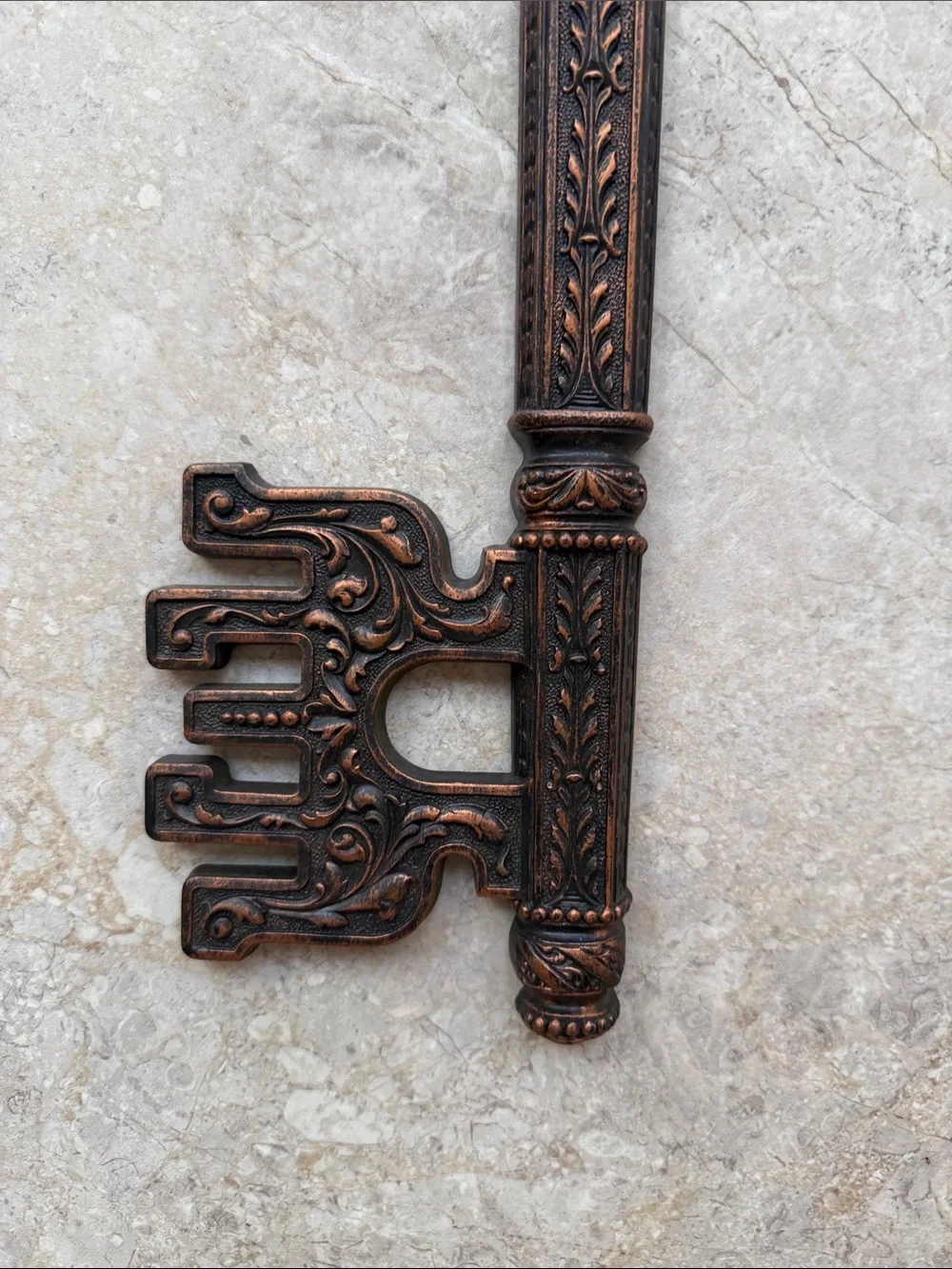 Vintage Dart Plastic Key Decor